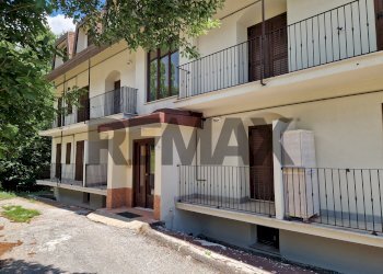 Edificio all\'aperto - Trilocale VIALE DEL BOSCHETTO
 
snc, Pizzoferrato - foto 2
