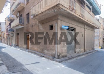 Edificio all\'aperto - Casa indipendente Via Santa Caterina
37/39, Bagheria - foto 1