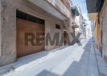 Edificio all\'aperto - Casa indipendente Via Santa Caterina
37/39, Bagheria - foto 9
