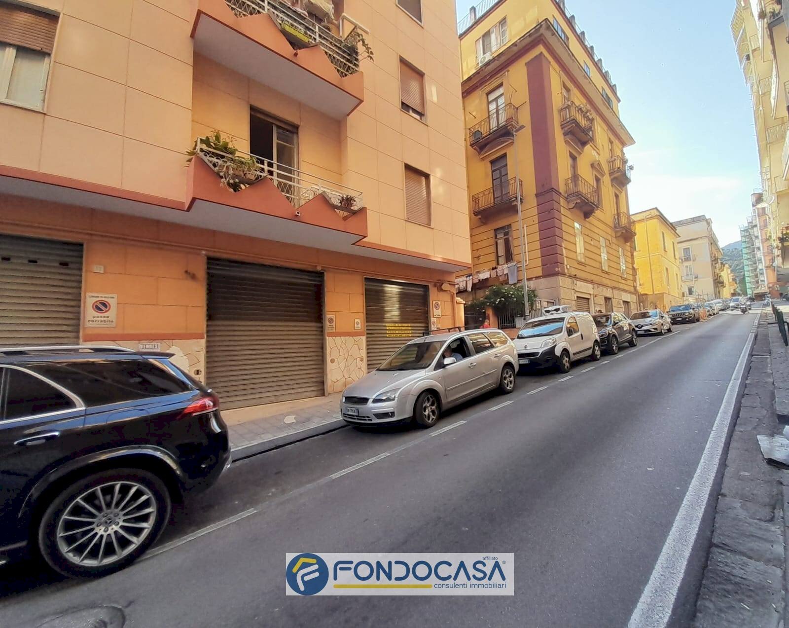 Foto 1 - Commercial Premises Via Pio Xi
 
62, Salerno - photo 1