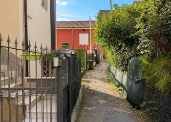 Foto 1 - Trilocale Via Casa Postiglione, Salerno - foto 1