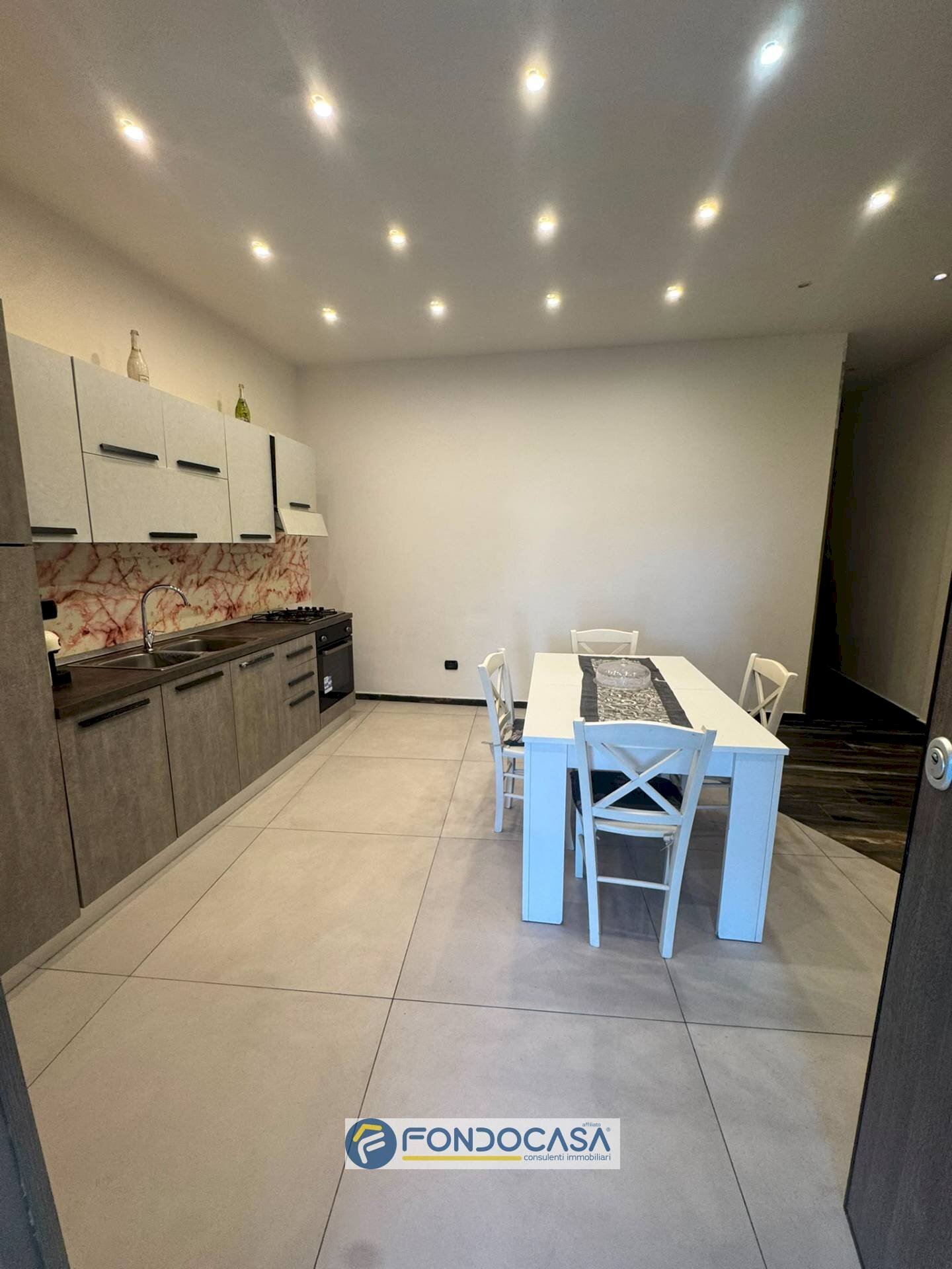 Foto 1 - Three-room apartment Via Partecipazione, Salerno - photo 1