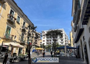 Foto 2 - Box Piazza Gennaro De Crescenzo, Salerno - photo 2