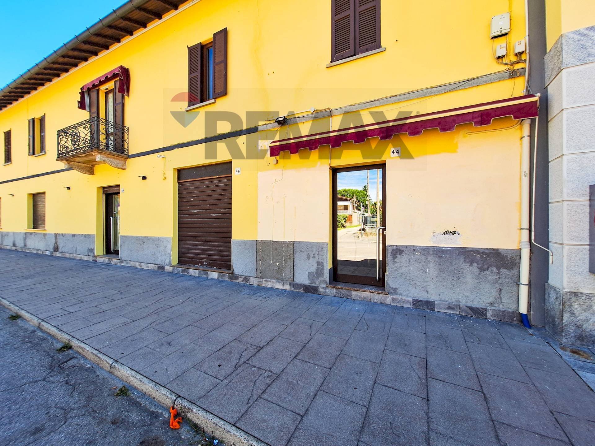 Terrazza - Commercial Premises VIA CADORNA
 
44, Fagnano Olona - photo 1