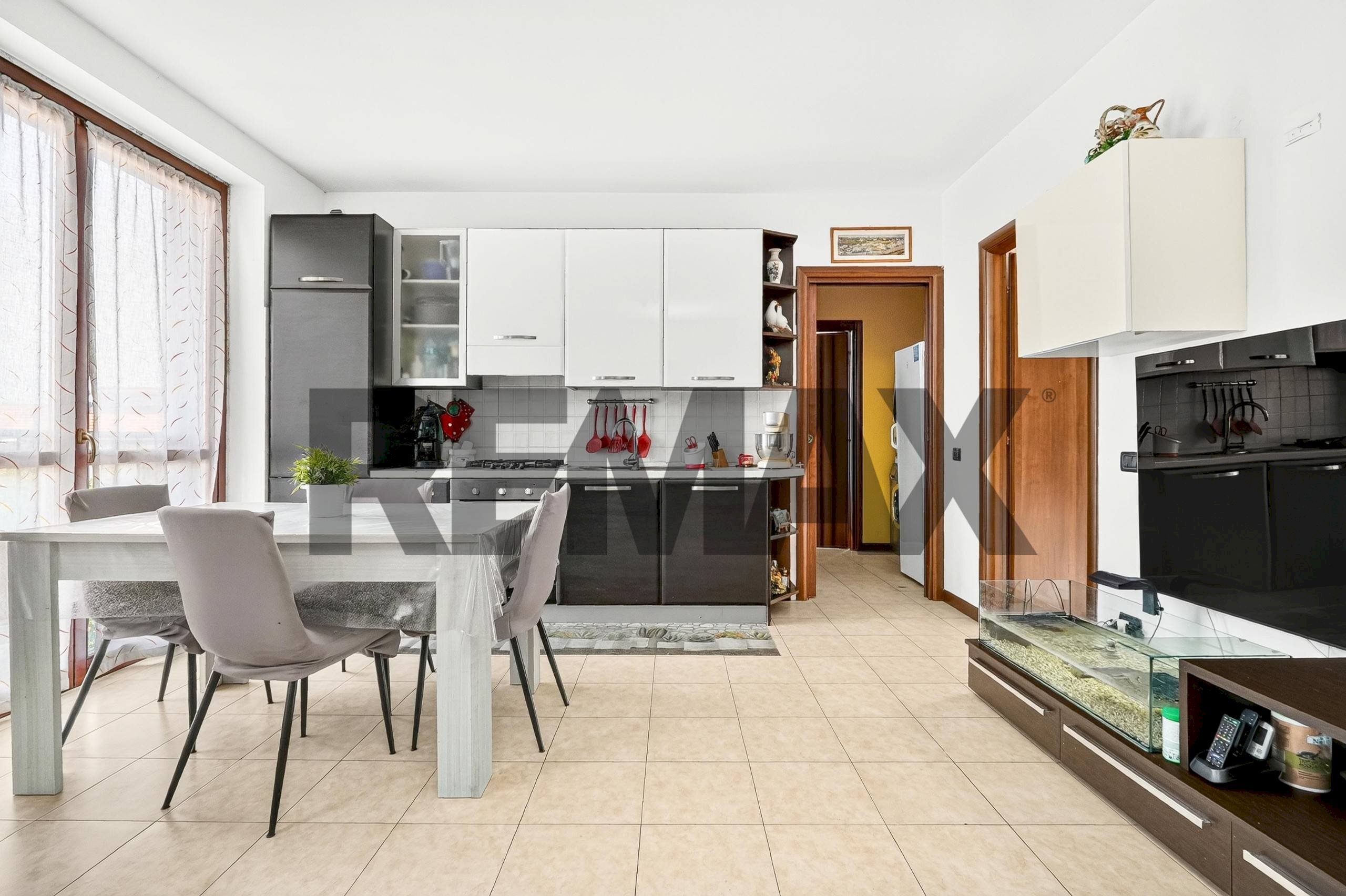 Cucina - Three-room apartment via aurelio dell'acqua
 
11, Uboldo - photo 1