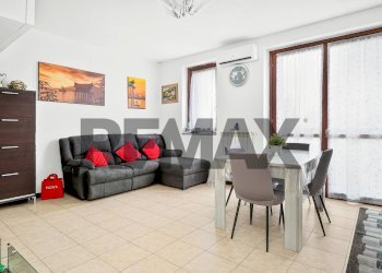 Sala da pranzo - Trilocale via aurelio dell'acqua
 
11, Uboldo - foto 6
