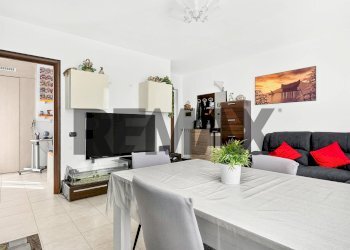 Sala da pranzo - Trilocale via aurelio dell'acqua
 
11, Uboldo - foto 8