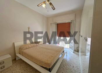 Camera / camera da letto - Four-room apartment via Michele Amari
104, Trapani - photo 13
