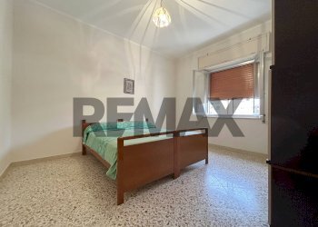 Camera / camera da letto - Four-room apartment via Michele Amari
104, Trapani - photo 16