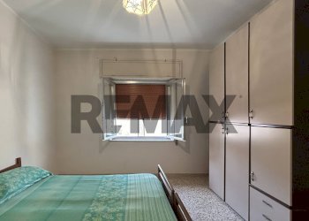 Camera / camera da letto - Four-room apartment via Michele Amari
104, Trapani - photo 17