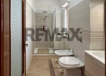 Bagno - Four-room apartment via Michele Amari
104, Trapani - photo 24