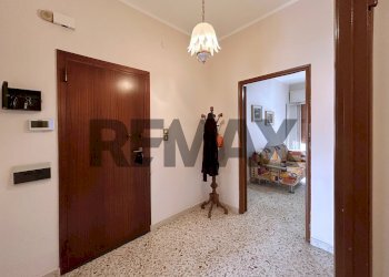 Hall / corridoio - Four-room apartment via Michele Amari
104, Trapani - photo 31