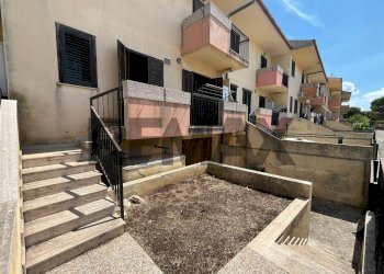 Edificio all\'aperto - Villa a Schiera via Antonio Segni
1, Ragusa - foto 23