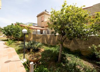 Giardino - Casa semi indipendente Via Palmanova
 
28, Scicli - foto 13