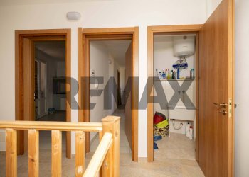Hall / corridoio - Casa semi indipendente Via Palmanova
 
28, Scicli - foto 37