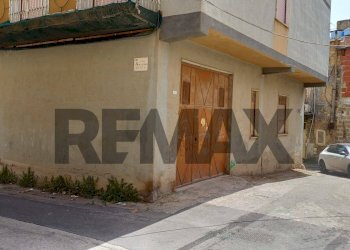 Edificio all\'aperto - Casa indipendente Via Bersagliere Giuseppe Urso
 
sn, Favara - foto 25