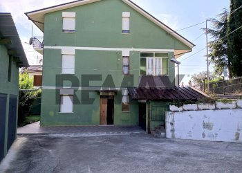 Casa all\'aperto - Trilocale Via Strada Vecchia
 
7, Chieti - foto 1