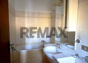Bagno - Trilocale Via Strada Vecchia
 
7, Chieti - foto 12