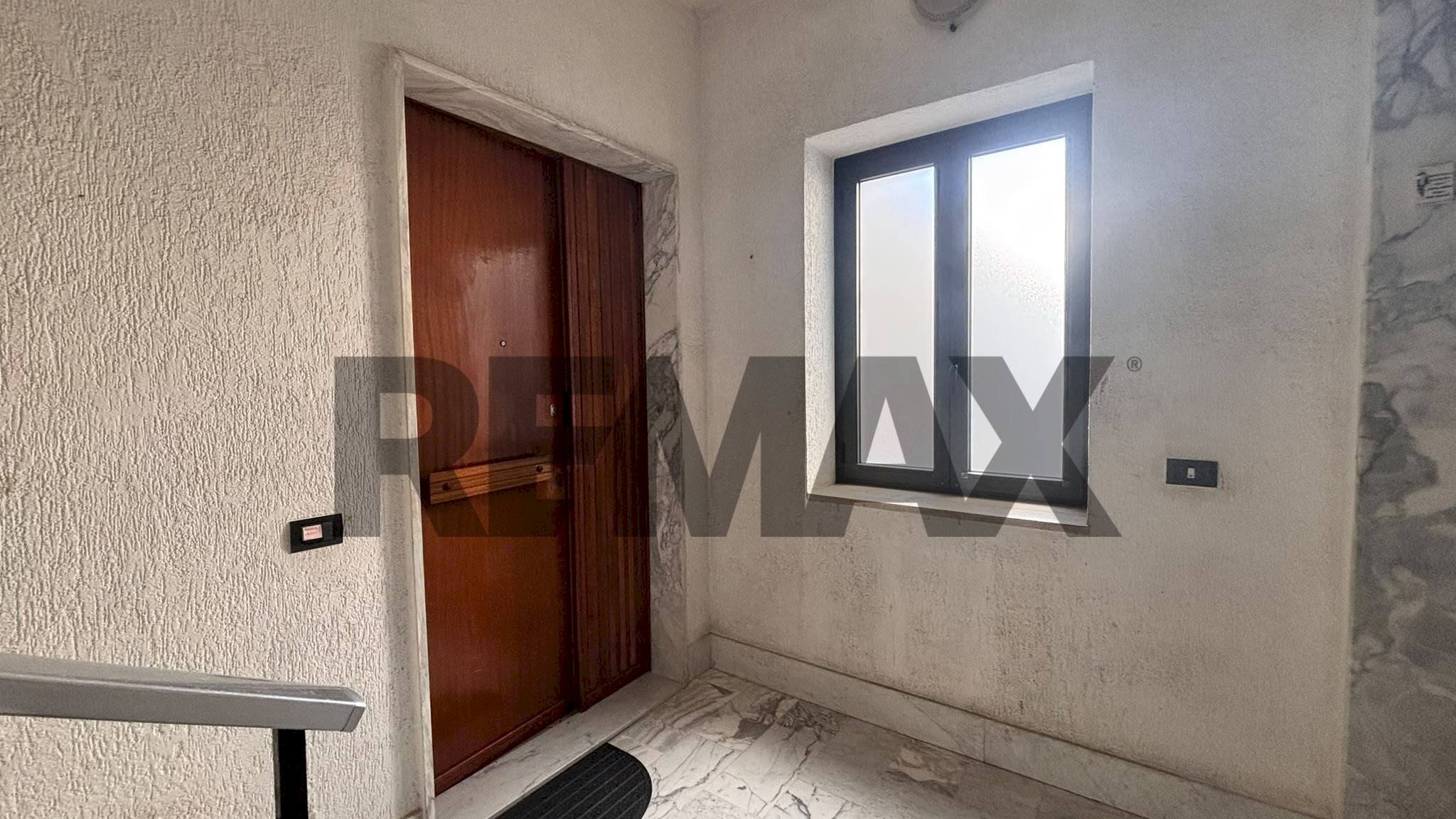 Hall / corridoio - Four-room apartment Via Monti
16, Brindisi - photo 3