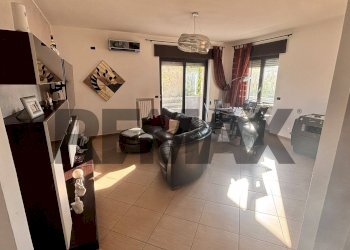 Sala da pranzo - Four-room apartment Via Monti
16, Brindisi - photo 4