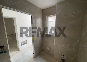 Bagno - Independent house Via Federico Confalonieri
 
9, Carovigno - photo 11