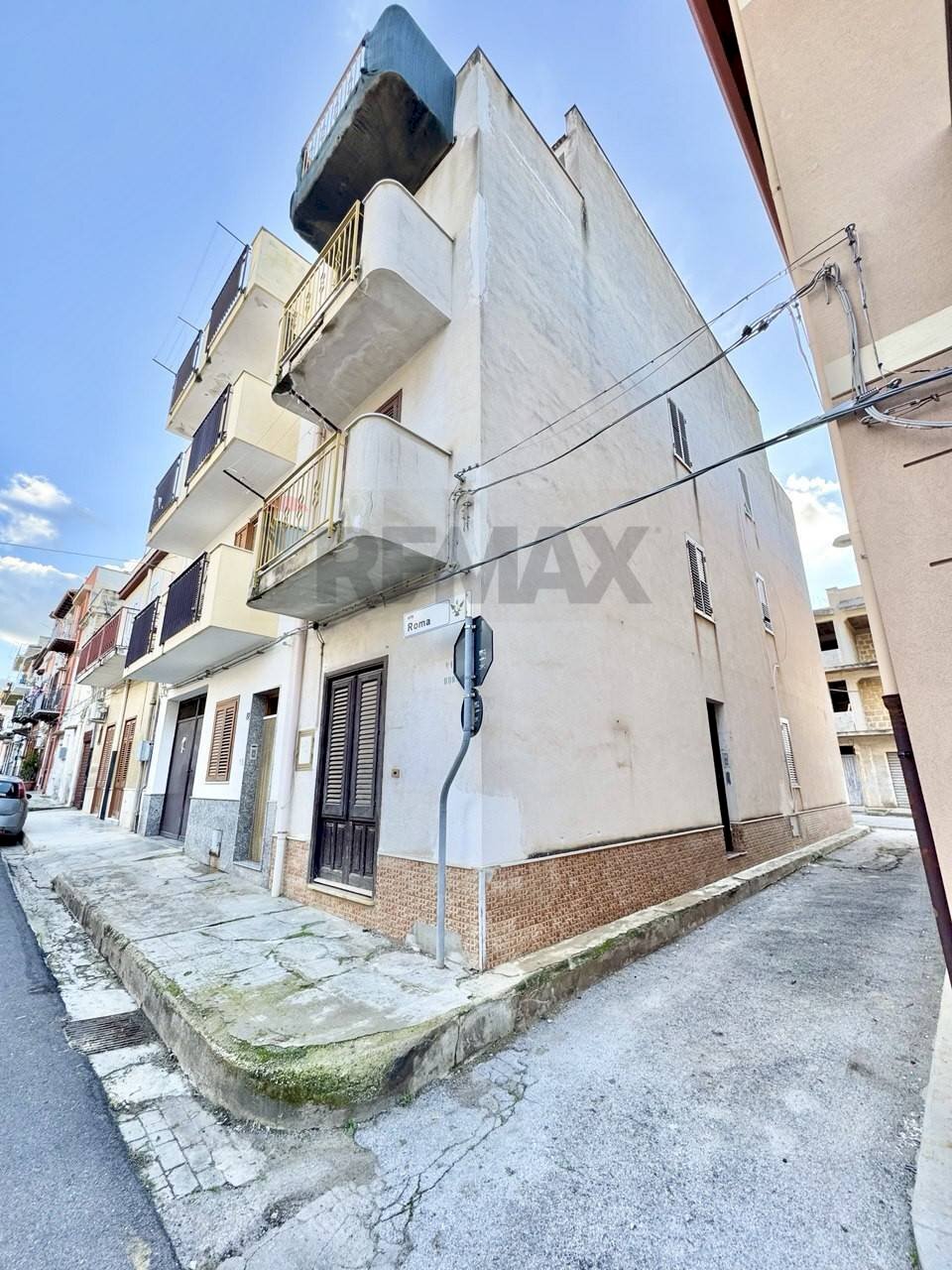 Edificio all\'aperto - Independent house Via Roma
90, Cinisi - photo 3