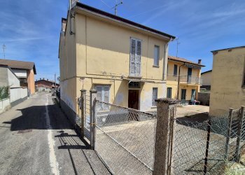 Foto 2 - Casa semi indipendente Via Verdi
 
10, Linarolo - foto 2