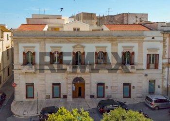 Edificio all\'aperto - Stabile - Palazzo Piazza del Popolo
14, Alberobello - foto 1