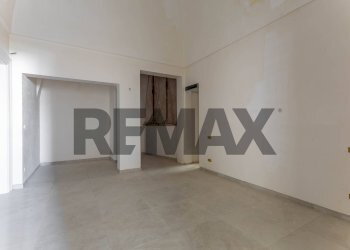 Stanza vuota - Stabile - Palazzo Piazza del Popolo
14, Alberobello - foto 12