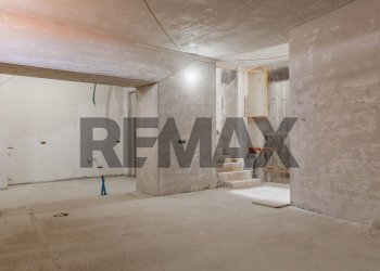 Stanza vuota - Stabile - Palazzo Piazza del Popolo
14, Alberobello - foto 38