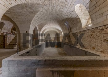 Cantina - Stabile - Palazzo Piazza del Popolo
14, Alberobello - foto 54