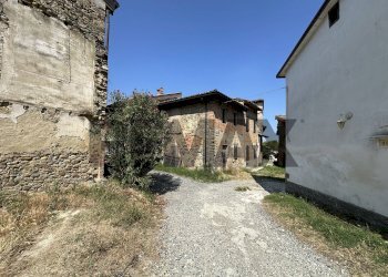 Casa all\'aperto - Rustico STRADA VILLA CAGNOTTI
 
90, Medesano - foto 4