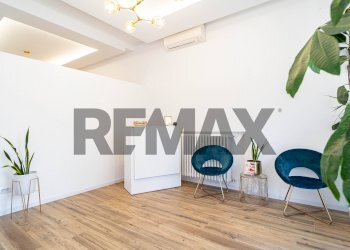 Stanza vuota - Commercial Premises Via Volturno
 
18, Parma - photo 3