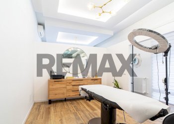 Camera / camera da letto - Commercial Premises Via Volturno
 
18, Parma - photo 8