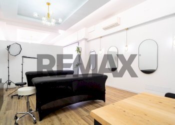 Soggiorno - Commercial Premises Via Volturno
 
18, Parma - photo 13