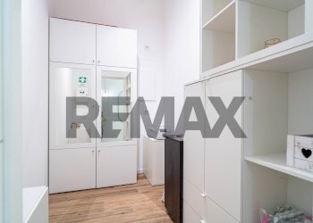 Lavanderia - Commercial Premises Via Volturno
 
18, Parma - photo 20