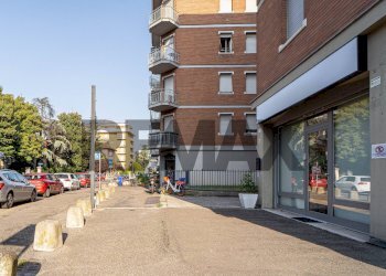 Edificio all\'aperto - Commercial Premises Via Volturno
 
18, Parma - photo 23