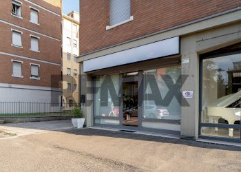 Edificio all\'aperto - Commercial Premises Via Volturno
 
18, Parma - photo 24