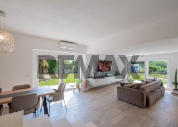Sala da pranzo - Villa Via Delle Ninfee
 
29, Vergiate - foto 11