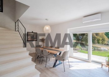 Scale - Villa Via Delle Ninfee
 
29, Vergiate - foto 15
