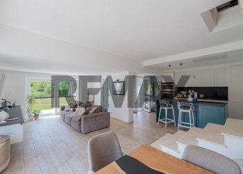 Sala da pranzo - Villa Via Delle Ninfee
 
29, Vergiate - foto 19