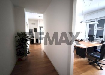 Hall / corridoio - Ufficio Galleria Fanzago
32, Bergamo - foto 3