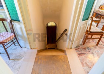 Hall / corridoio - Semi-detached house Corso Luidi De Riseis
 
38, Scerni - photo 10