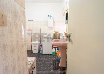 Bagno - Semi-detached house Corso Luidi De Riseis
 
38, Scerni - photo 11