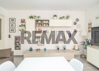 Soggiorno - Semi-detached house Via Solferino
 
13, Cupello - photo 3