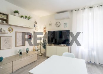 Soggiorno - Semi-detached house Via Solferino
 
13, Cupello - photo 4
