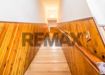 Scale - Semi-detached house Via San Salvatore
 
7, Monteodorisio - photo 8