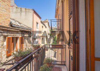 Balcone - Semi-detached house Via San Salvatore
 
7, Monteodorisio - photo 20