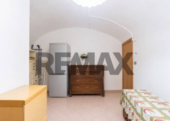 Camera / camera da letto - Semi-detached house Via San Salvatore
 
7, Monteodorisio - photo 25