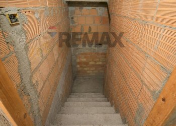 Scale - Semi-detached house Nardone
 
8, Cupello - photo 10